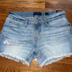 NEW WITH TAGS Lucky Brand Cut off Jean shorts, Brand New, Never worn!